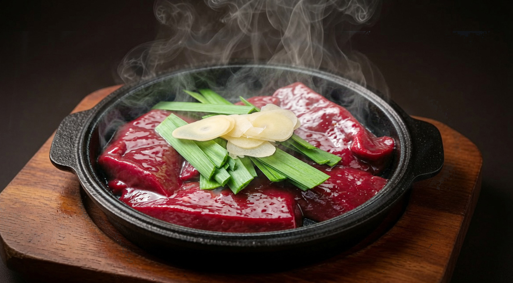和牛レバニラ焼き